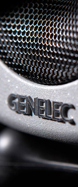 Monitor-Studio-3.jpg