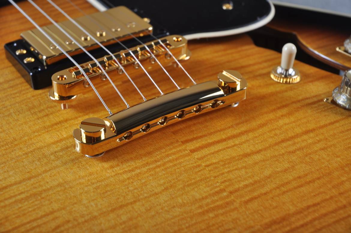 Yamaha-Guitar-AES1500-Bridge.jpeg